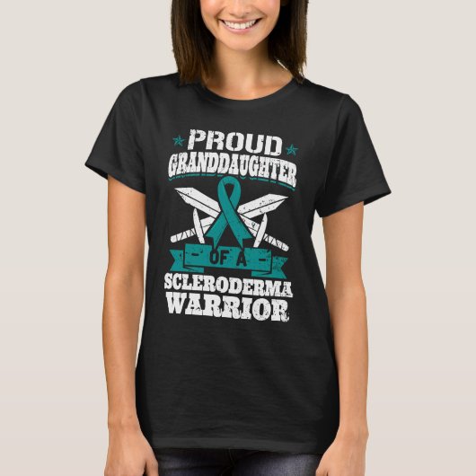 Proud Granddaughter Of A Scleroderma Warrior Aware Tシャツ (正面)