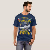 Proud Grandson Of A Vietnam Veteran   Vietnam Tシャツ (正面フル)