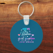 Proud Mom Grandma Great Grandma I Just Keep Gettin キーホルダー (正面)