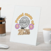 Proud Mom of Graduate 2026 – Graduation Celebratio 台座サイン (インサイチュ)