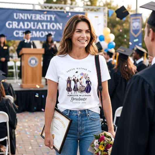 Proud Mom of Graduate Class of 2026 Tシャツ