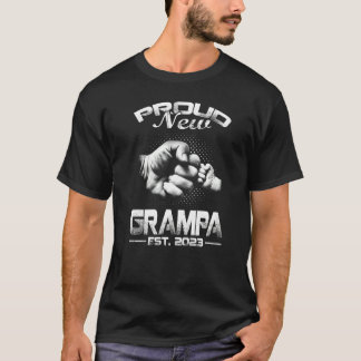 Proud New Grampa Est 2023 Father's Day   Tシャツ