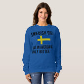 Proud Swedish Girl Sweden Flag Swedish Roots  スウェットシャツ (正面フル)