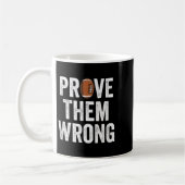 Prove Them Wrong Football Motivational Sitive Mind コーヒーマグカップ (左)