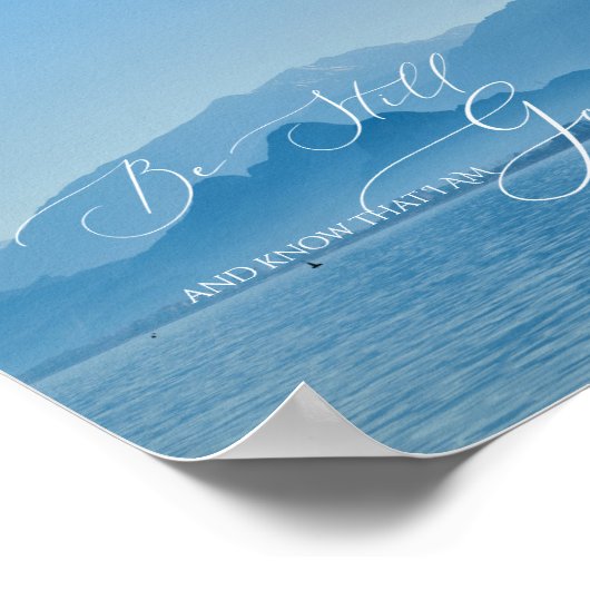 Psalm 46 10, Be Still Misty Mountain Still Water ポスター (角)