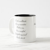 Psalm 94:19とMatthew 5:4 2トーンコーヒーマグ ツートーンマグカップ (正面左)