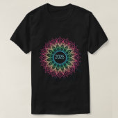 Psychedelic Fractal Mandala 2026 Design with Neon  Tシャツ (デザイン正面)