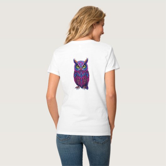 Psychedelic Owl: Magenta Blue Trippy Tシャツ (裏面フル)