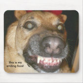 Psycho German Shepherd Dogこれは私の笑顔の顔 マウスパッド (正面)