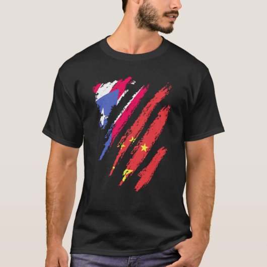Puerto Rico Flag China Grown Patriot Country Strip Tシャツ (正面)