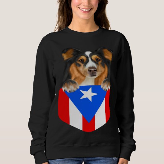 Puerto Rico Flag Shetland Sheepdog Dog In Pocket スウェットシャツ (正面)