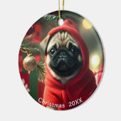 Pugクリスマスの日付またはペットの写真の追加 セラミックオーナメント (左)