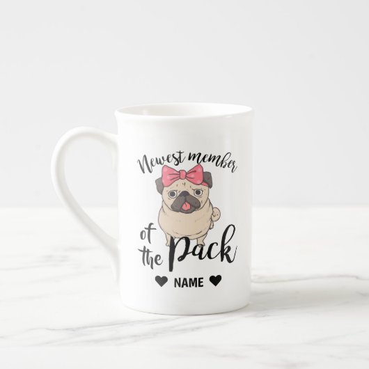 Pug – パックの最新メンバ ボーンチャイナマグカップ (左)