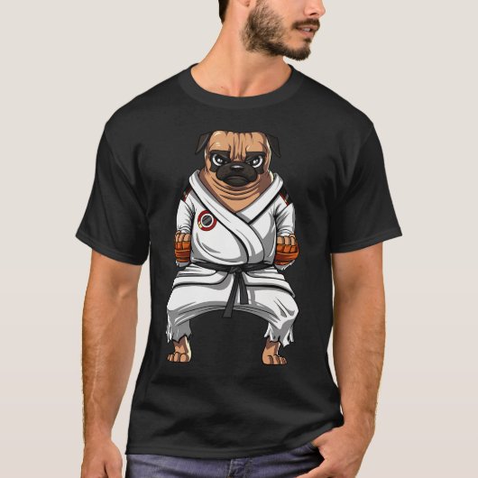 Pug Dog Karate Tシャツ (正面)