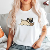Pug Dog Reading Tee Funny Pug Mom   Dog reading Tシャツ