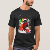 Pug Dog Santa Christmas Winter Cup Tシャツ (正面)