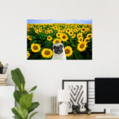 Pug in Sunflowersポスター ポスター (ホームオフィス)