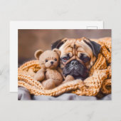 Pug Snuggling with Teddy Bear Blanket ポストカード (正面/裏面)