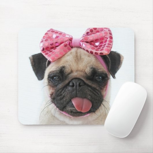Pug with Pink Bow マウスパッド (マウス)