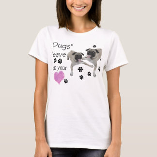 "Pugs"パッ離れプがハートに Tシャツ