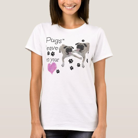 "Pugs"パッ離れプがハートに Tシャツ (正面)