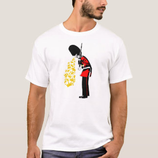 Puke Royal Guard Tシャツ