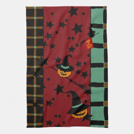 Pumpkin Jack-o’-Lanterns in Flight Tea Towel キッチンタオル (縦)