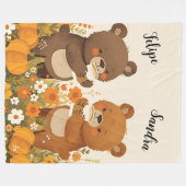 Pumpkin Spice Bear Fleece Blanket フリースブランケット (正面(横))