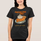 Pumpkin Spice & Chill Funny Thanksgiving Fall Pun トライブレンドTシャツ (正面)