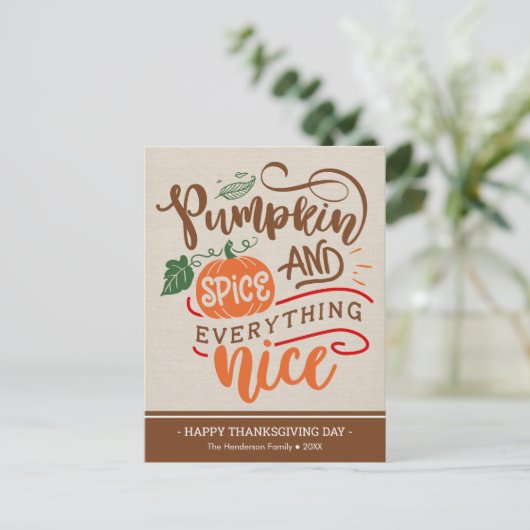 Pumpkin Spice & Everything Nice Thanksgiving Card ポストカード (スタンド正面)