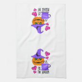 Pumpkin Spice Halloween Season Kitchen Towel キッチンタオル (縦)