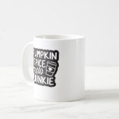 Pumpkin Spice Junkie コーヒーマグカップ (正面左)