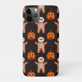 Pumpkins and Skeleton Gingerbread Halloween Design iPhone 11 Proケース