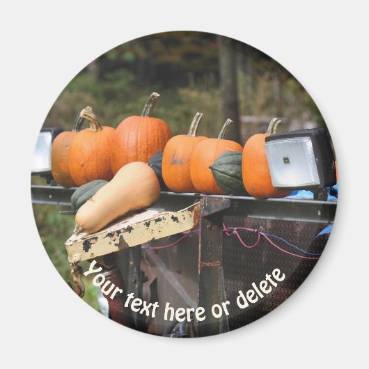 Pumpkins On Truck Nature Personalized マグネット (正面)