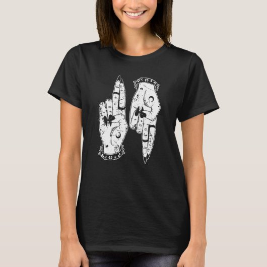 Punk Goth Girl Devil Hands As Above So Below Witc Tシャツ (正面)
