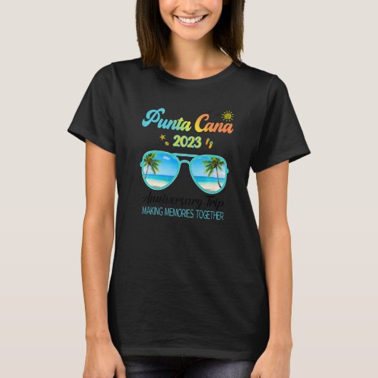 Punta Cana Dominican Republic Family Trip 2023 Out Tシャツ (正面)
