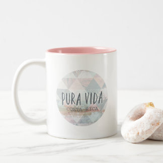 Pura Vidaコスタリカの夏の水彩画 ツートーンマグカップ