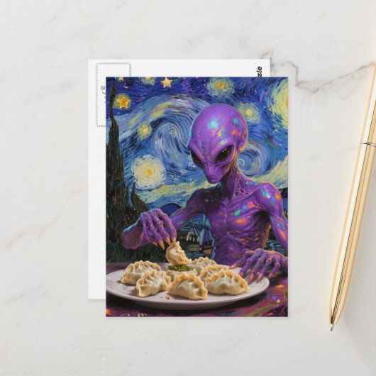 Purple Alien Eating Perogies ポストカード (正面/裏面インサイチュ)
