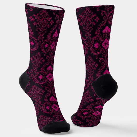 Purple and black gothic damask pattern ソックス (傾斜あり)