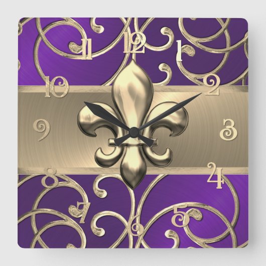 Purple and Gold Filigree Swirls Fleur de Lis スクエア壁時計 (正面)