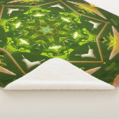 PURPLE AND GREEN ABSTRACT DRAWING. SAMER BRASIL. 4 シェルパブランケット (3/4)