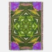 PURPLE AND GREEN ABSTRACT DRAWING. SAMER BRASIL. 4 スローブランケット (正面縦)