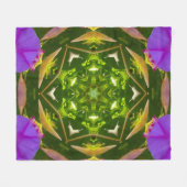 PURPLE AND GREEN ABSTRACT DRAWING. SAMER BRASIL. 4 フリースブランケット (正面(横))