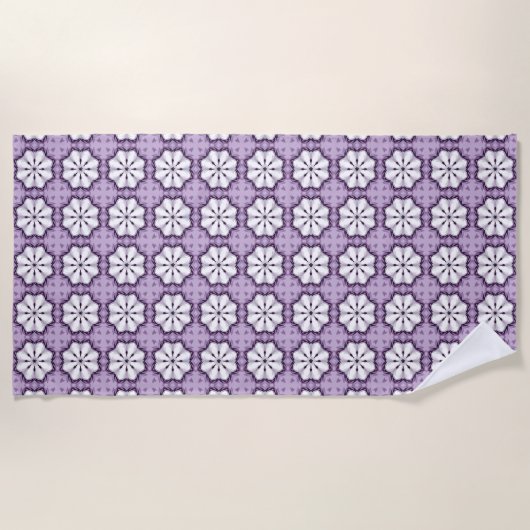 Purple and white floral patterned ビーチタオル (正面)