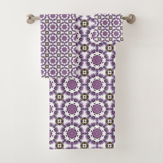 Purple and white geometric mandala pattern Towel バスタオルセット (インサイチュ)
