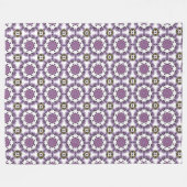 Purple and white geometric pattern Fleece Blanket フリースブランケット (正面(横))
