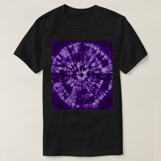 Purple Batik Tie Dye Bohemian pattern Tシャツ (デザイン正面)