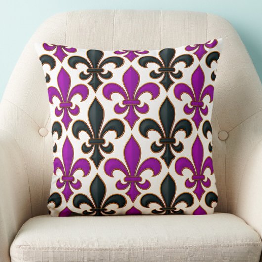 Purple Black Baroque Fleur-de-lis Pattern Design  クッション