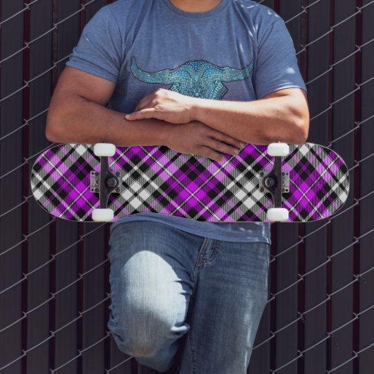 Purple Black White Plaid Tartan Pattern Design  スケートボード (室外3)