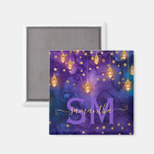 Purple & Blue Lantern Glow Monogram マグネット (正面/裏面)